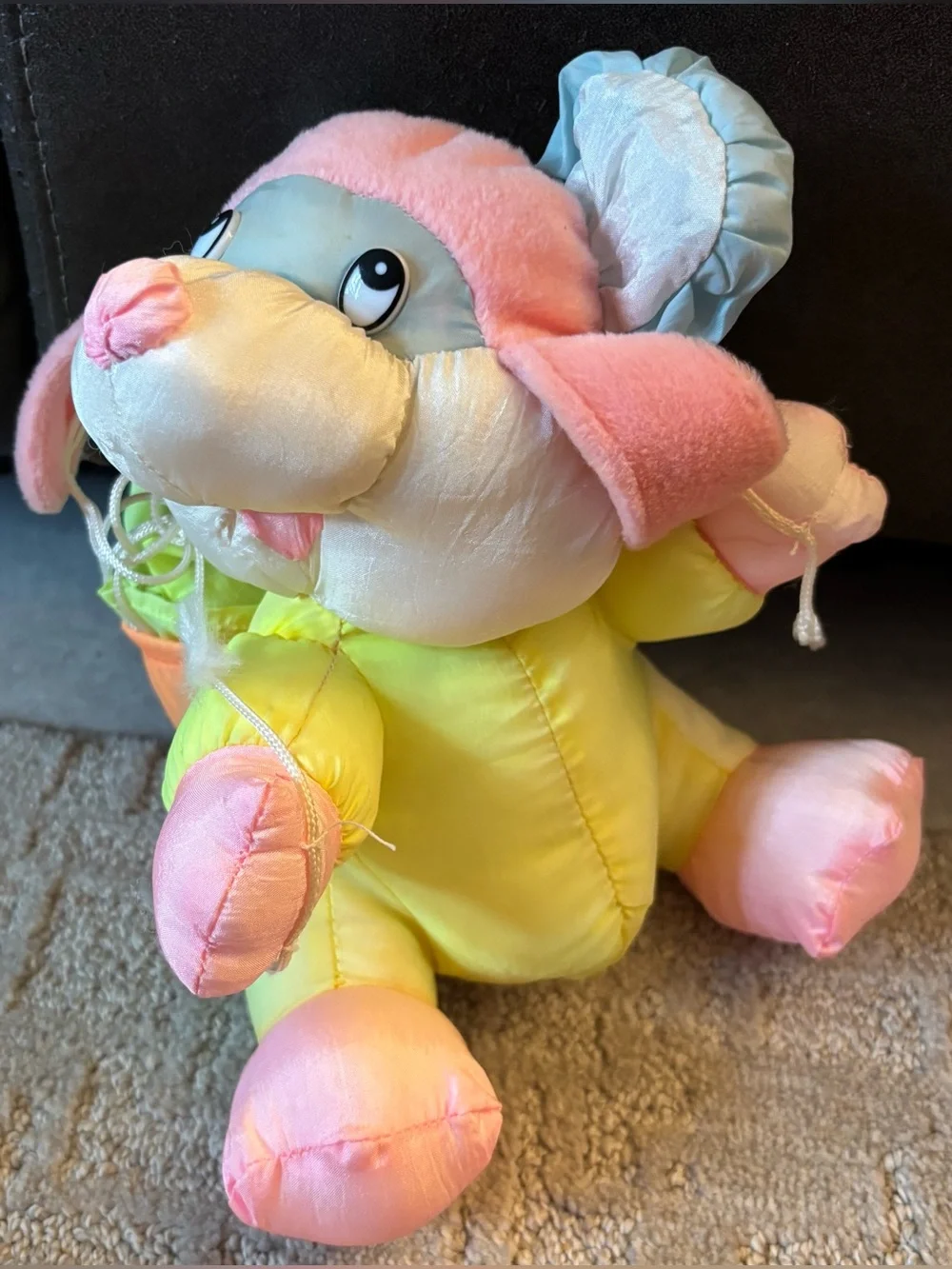 1992 Dan Dee Parachute Mouse